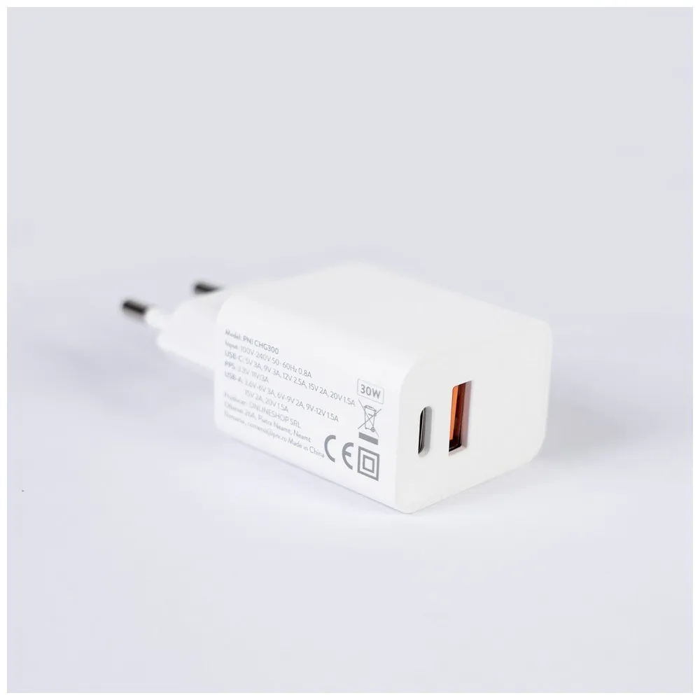 Купить PNI pni-chg3f550 Фонарик Adventure F550 Crystal & Dual Wall Charger CHG300 Black / Orange / White 12x28x10 2500 Lumens 7ft.ru в интернет магазине Семь Футов