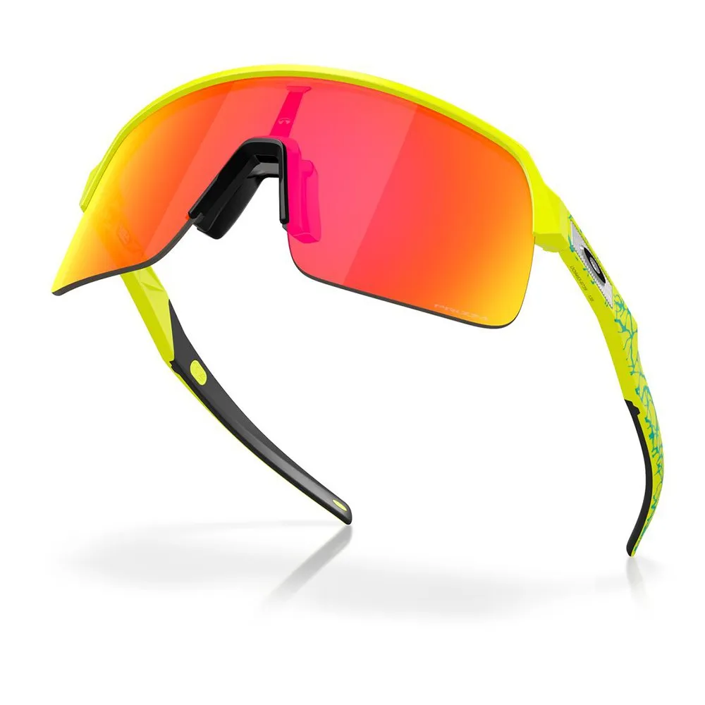 Купить Oakley OO9463-6739 Солнцезащитные очки Sutro lite Matte Tennis Ball Yellow Prizm Ruby/CAT3 7ft.ru в интернет магазине Семь Футов