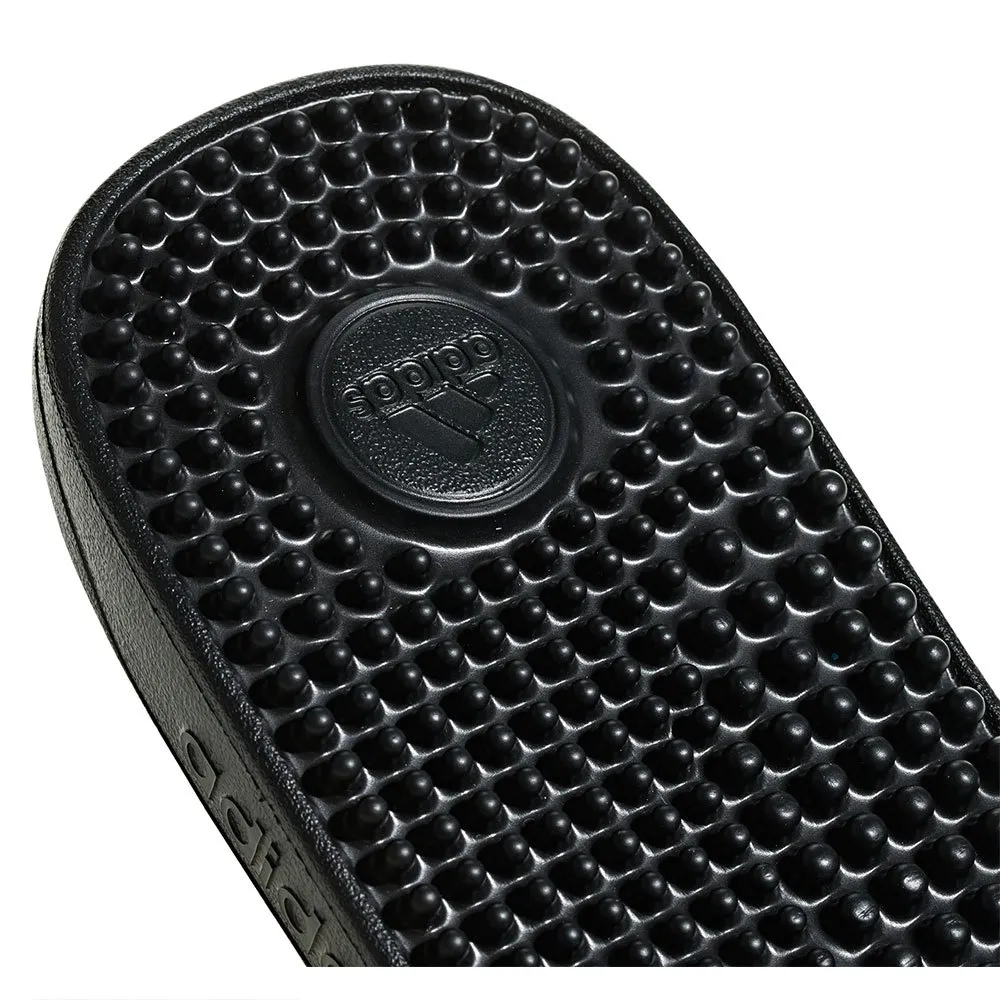 Купить adidas f35580/11 Шлёпанцы Adissage Core Black / Ftwr White 32x20x10 EU 46 7ft.ru в интернет магазине Семь Футов