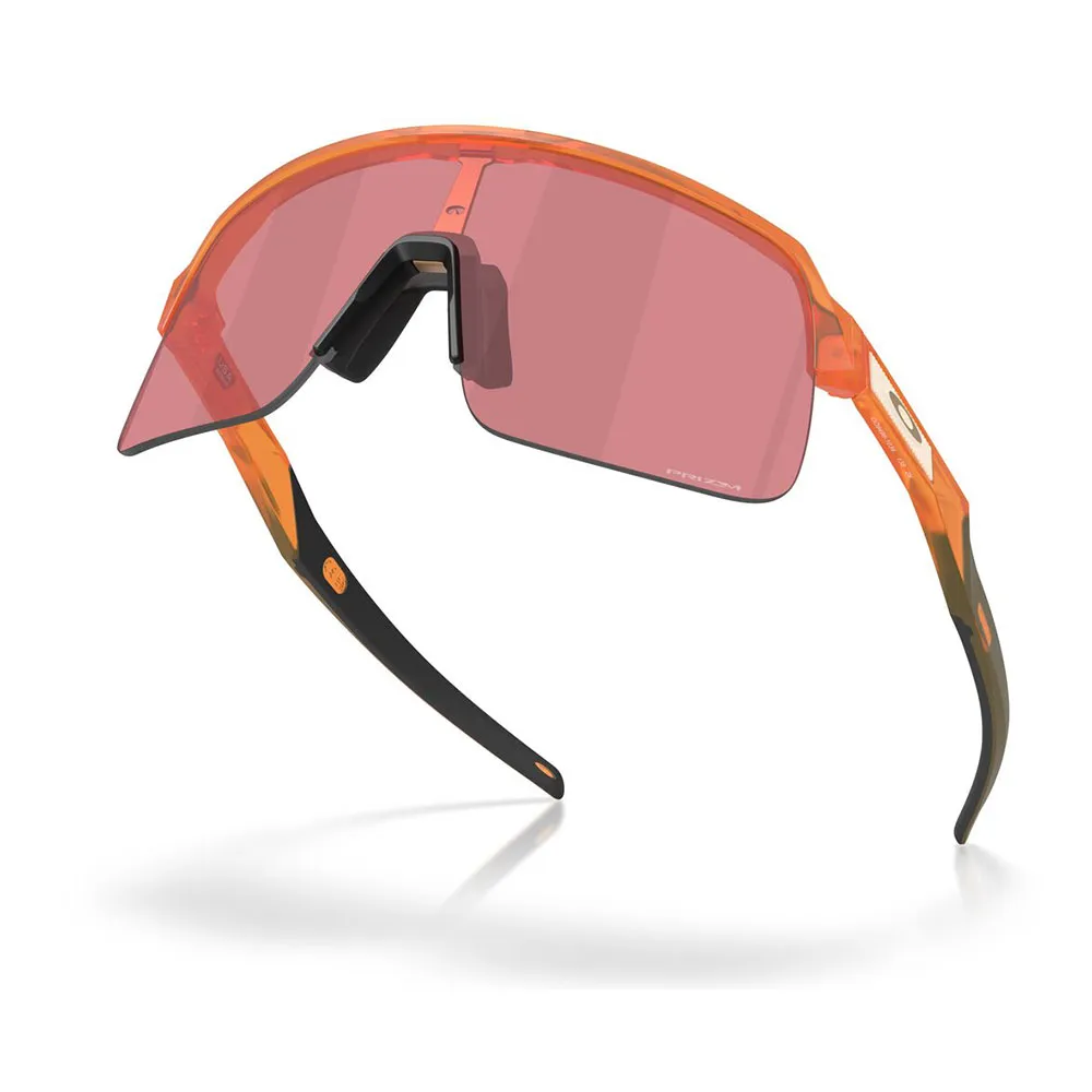 Купить Oakley OO9496-1034 Солнцезащитные очки Sutro lite s Золотистый Matte Trans Ginger Prizm Dark Golf/CAT2 7ft.ru в интернет магазине Семь Футов