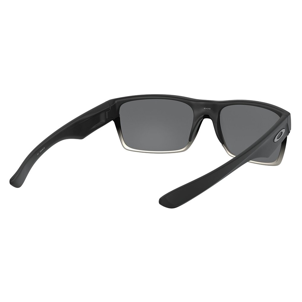 Купить Oakley OO9189-30 TwoFace Поляризованные Очки  Matte Black Chrome Iridium/CAT3 7ft.ru в интернет магазине Семь Футов