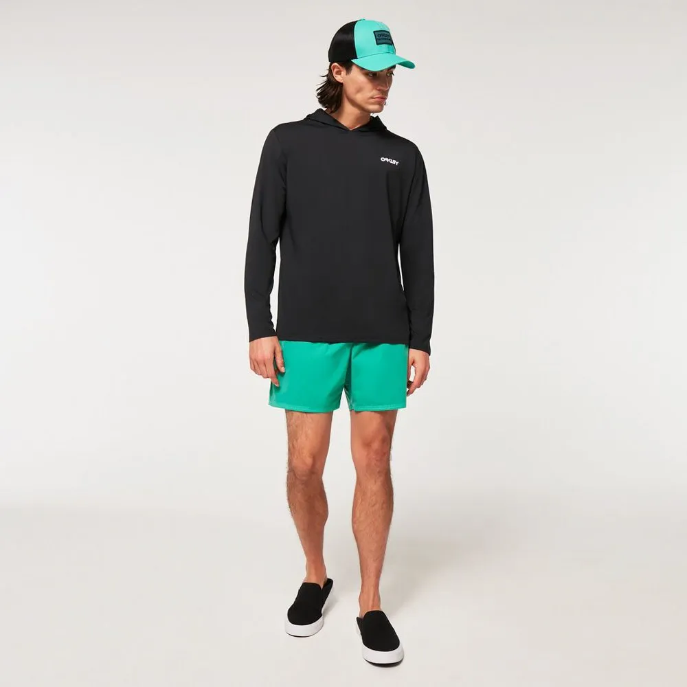 Купить Oakley FOA404288-02E-L Футболка с длинным рукавом и капюшоном с защитой от ультрафиолета Rainbow RC Hooded Черный Blackout L 7ft.ru в интернет магазине Семь Футов