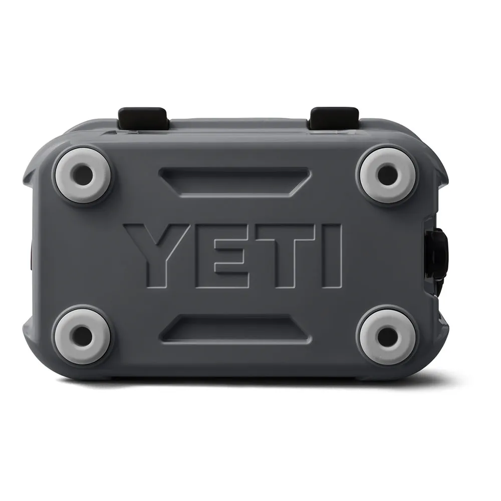 Купить Yeti 70000002255 Жесткий переносной кулер Roadie 15L Charcoal 47x31x40 7ft.ru в интернет магазине Семь Футов