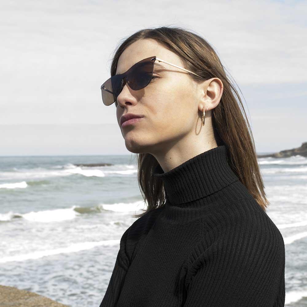 Купить Ocean sunglasses 23.3 поляризованные солнцезащитные очки Genova Space Flat Brown Metal Gold Temple/CAT3 7ft.ru в интернет магазине Семь Футов