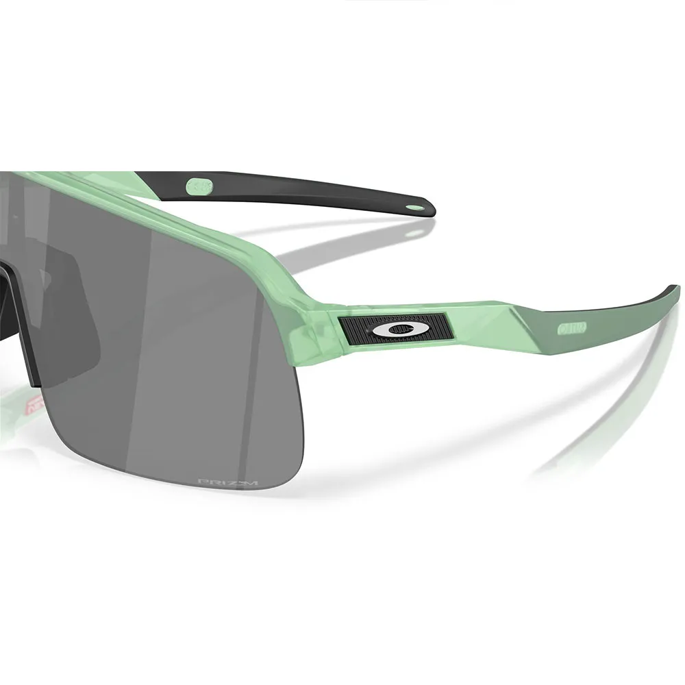 Купить Oakley OO9496-1134 Солнцезащитные очки Sutro lite s Зеленый Matte Trans Jade Prizm Black/CAT3 7ft.ru в интернет магазине Семь Футов