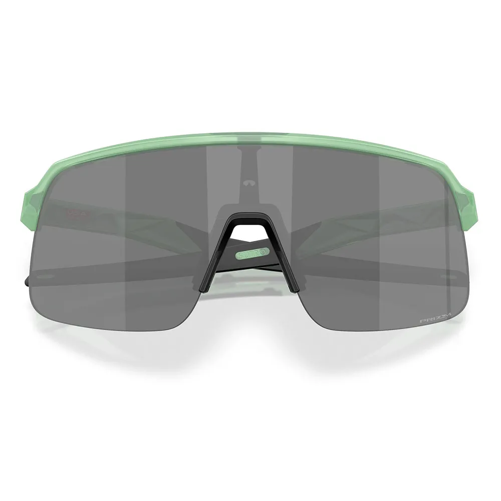 Купить Oakley OO9496-1134 Солнцезащитные очки Sutro lite s Зеленый Matte Trans Jade Prizm Black/CAT3 7ft.ru в интернет магазине Семь Футов