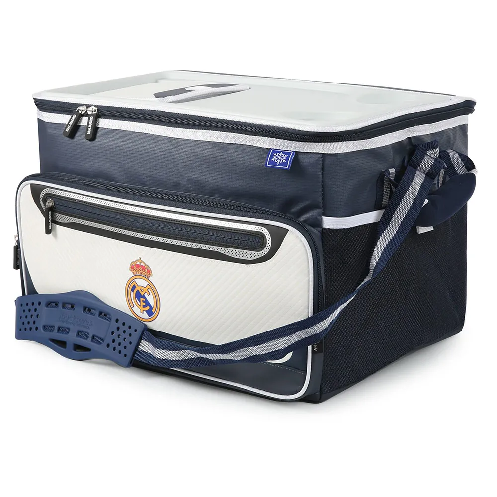 Купить Real madrid AZRM10005781-UNIT Мягкий портативный охладитель 44.5x33.0x30.5 cm Голубой White / Blue 7ft.ru в интернет магазине Семь Футов