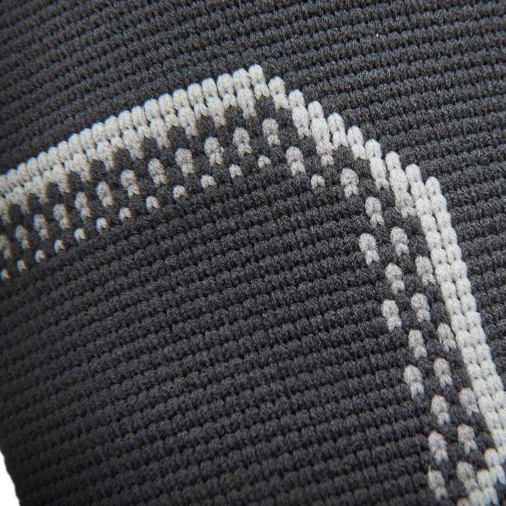 Купить adidas adsu-12523bk-nl-l Наколенник Support Black / Black 20x15x5 7ft.ru в интернет магазине Семь Футов