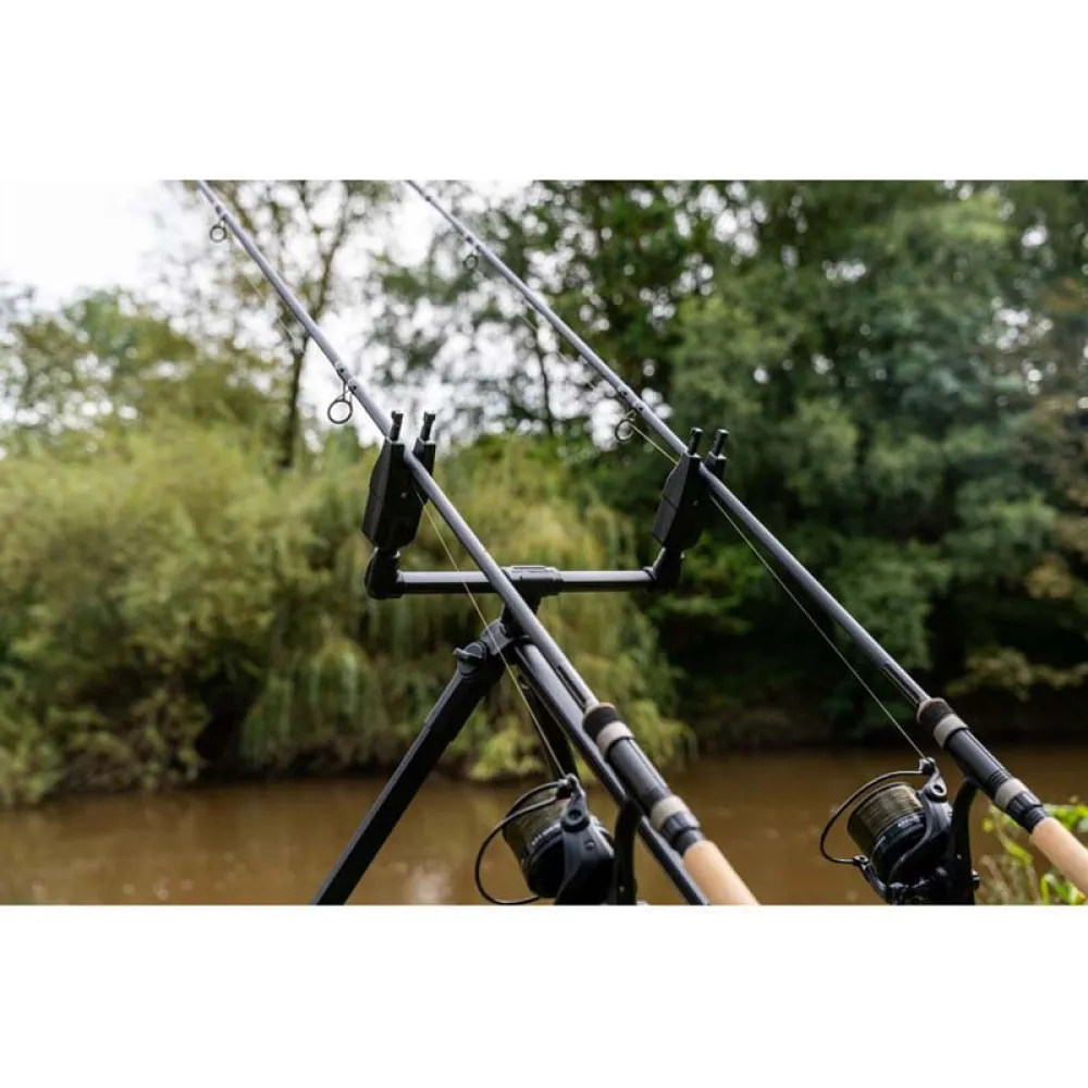 Купить Korum K0360081 Штатив Progress Compact River Серебристый Black 60-120 x 30 cm 7ft.ru в интернет магазине Семь Футов