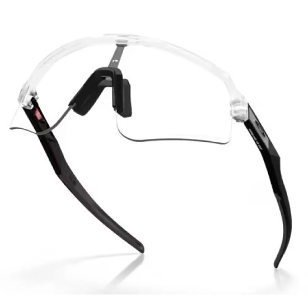 Купить Oakley oo9465-3939 Фотохромные солнцезащитные очки Sutro lite sweep Matte Clear 20x10x10 Photochromic/CAT0-3 7ft.ru в интернет магазине Семь Футов