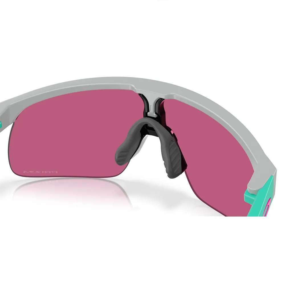 Купить Oakley OJ9010-2623-0 Солнцезащитные очки Resistor  Matte Fog Prizm Field/CAT3 7ft.ru в интернет магазине Семь Футов