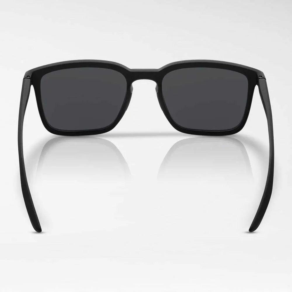 Купить Nike NKFJ1972-001 Солнцезащитные очки Circuit  Matte Black / Dark Grey 7ft.ru в интернет магазине Семь Футов