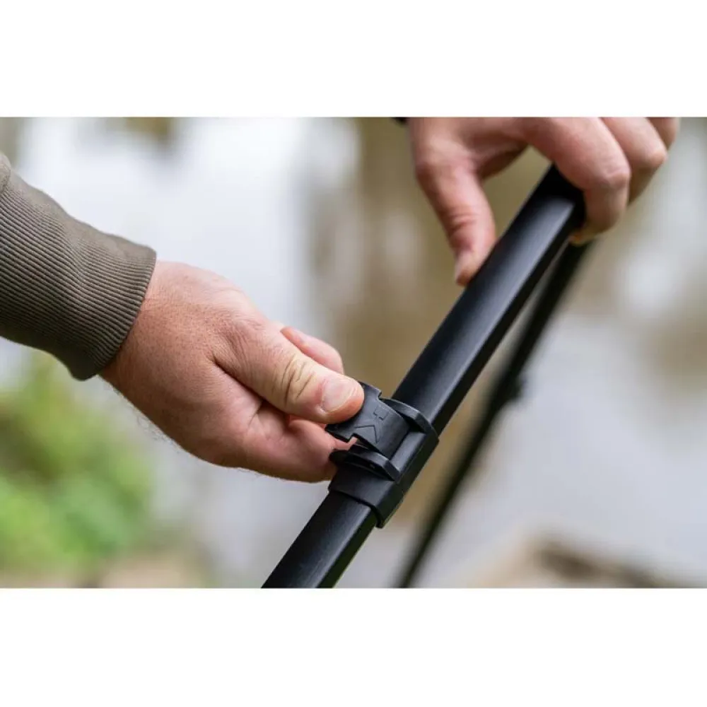 Купить Korum K0360081 Штатив Progress Compact River Серебристый Black 60-120 x 30 cm 7ft.ru в интернет магазине Семь Футов