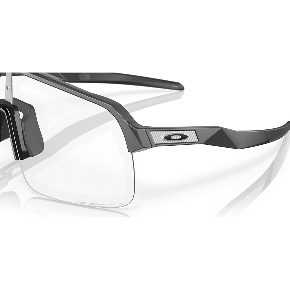 Купить Oakley OO9463-4539 Sutro Lite Солнцезащитные Очки Фотохромные Matte Carbon Clear Photochromic/CAT1-2 7ft.ru в интернет магазине Семь Футов