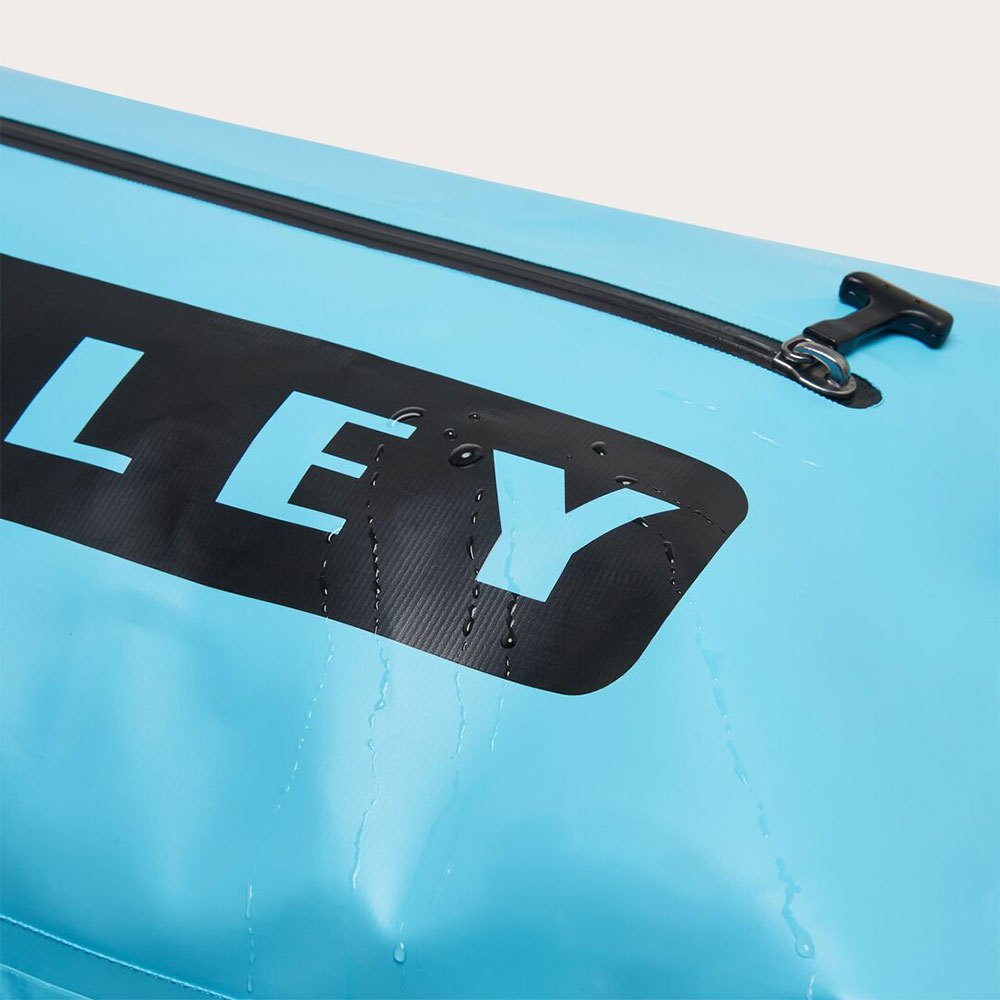 Купить Oakley FOS901650-642-U сухой мешок Barrel Голубой  Bright Blue 7ft.ru в интернет магазине Семь Футов