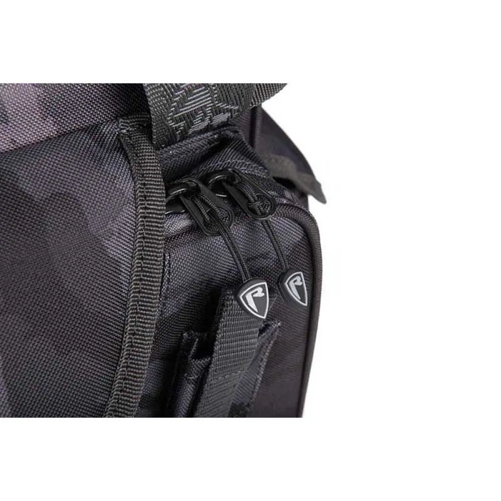Купить Fox rage nlu154 Сумка для рыболовных снастей Voyager Moulded XL Black Camo 40x30x25 7ft.ru в интернет магазине Семь Футов
