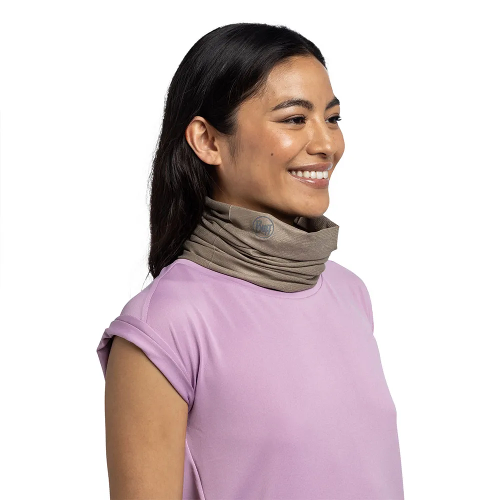 Купить Buff ® 119329.859.10.00 Шарф-хомут Coolnet UV® Зеленый  Tundra Khaki 7ft.ru в интернет магазине Семь Футов