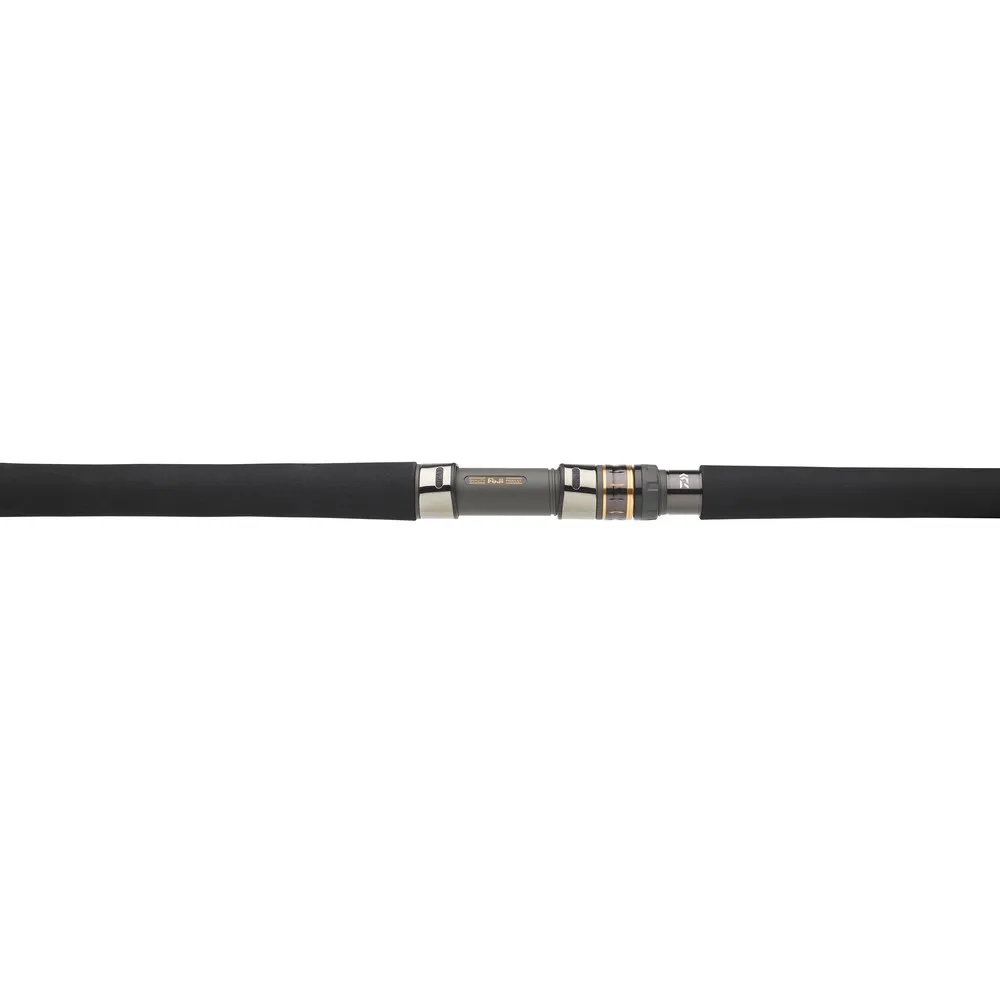 Купить Daiwa SGMT80XHCF донная удочка Sltiga Monster Tuna  Black 2.44 m 7ft.ru в интернет магазине Семь Футов