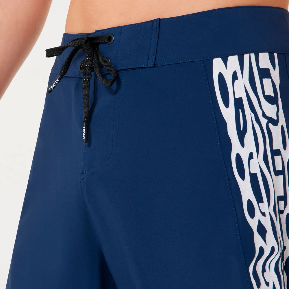 Купить Oakley FOA406219-6GA-28 плавательные шорты Quiver rc 19´´ boardshort Abyss 28 7ft.ru в интернет магазине Семь Футов