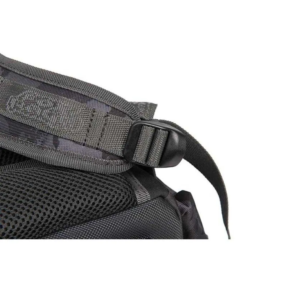 Купить Fox rage nlu153 Рюкзак Camo Voyager Black Camo 40x30x20 7ft.ru в интернет магазине Семь Футов