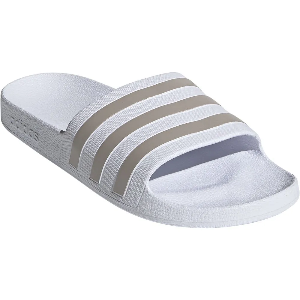 Купить adidas ef1730/9 Шлёпанцы Adilette Aqua Footwear White / Silver Metal / Footwear White 32x20x10 EU 43 7ft.ru в интернет магазине Семь Футов