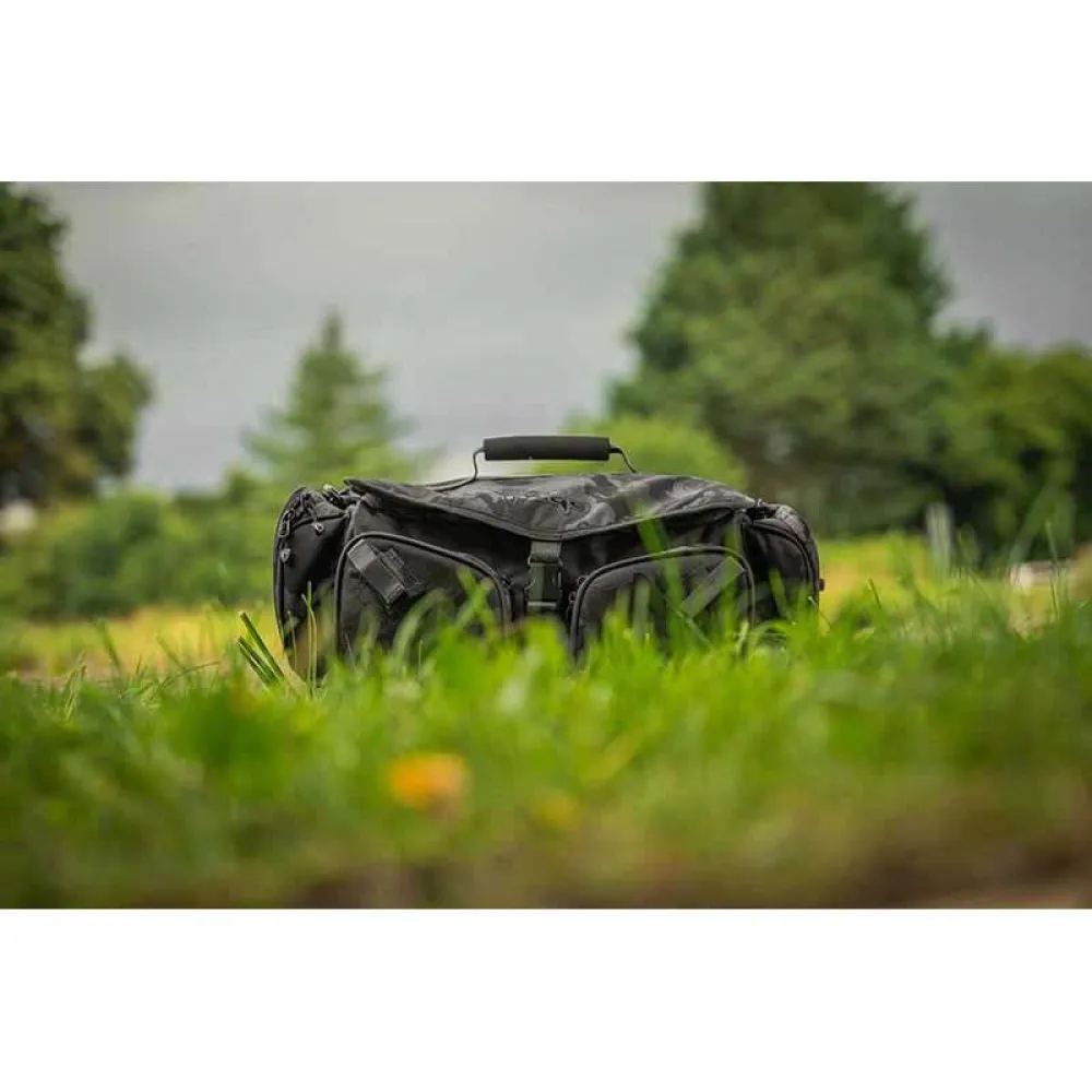 Купить Fox rage nlu148 Сумка для рыболовных снастей Camo Voyager Large Black Camo 40x30x25 7ft.ru в интернет магазине Семь Футов