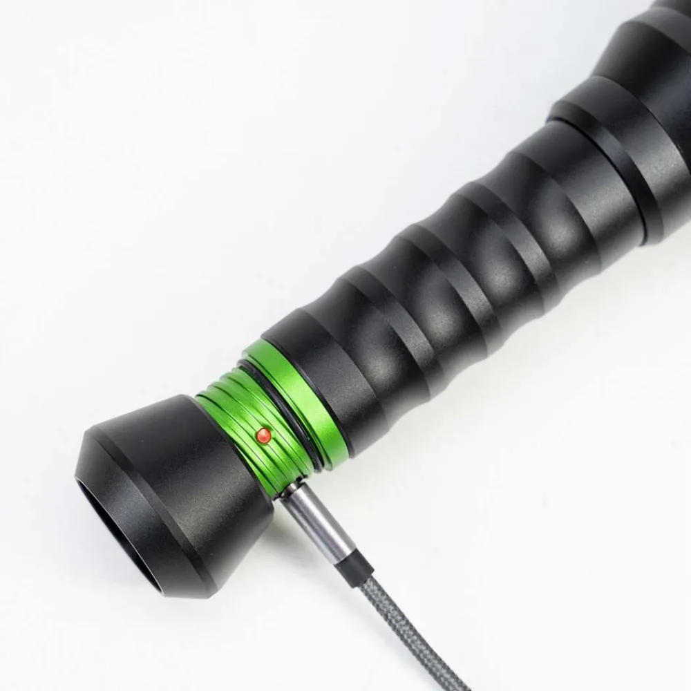 Купить PNI pni-chg3f750 Фонарик Adventure F750 & Dual Wall Charger CHG300 Black / Green / White 12x30x10 500 Lumens 7ft.ru в интернет магазине Семь Футов