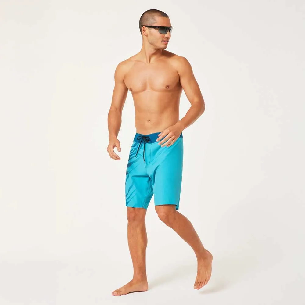 Купить Oakley foa407434-6hq-36 плавательные шорты Barrel 19´´ Olympics Waves Blue 20x17x4 7ft.ru в интернет магазине Семь Футов