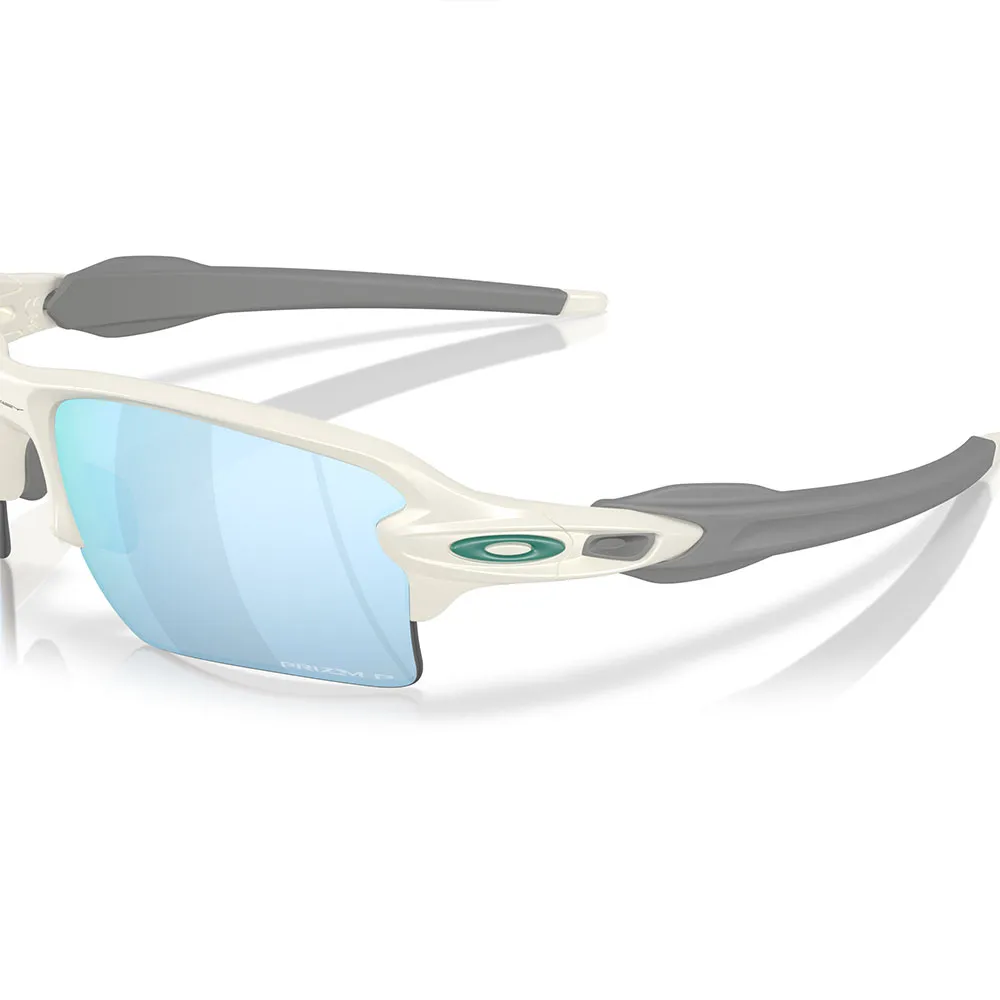 Купить Oakley OO9188-K259 поляризованные солнцезащитные очки Flak 2.0 xl Matte Mist Prizm Deep Water Polar/CAT3 7ft.ru в интернет магазине Семь Футов