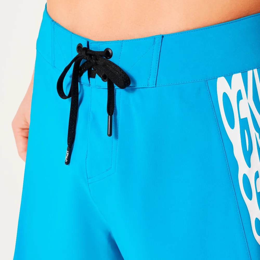 Купить Oakley FOA406219-6GE-34 плавательные шорты Quiver rc 19´´ boardshort Swimming Blue 34 7ft.ru в интернет магазине Семь Футов
