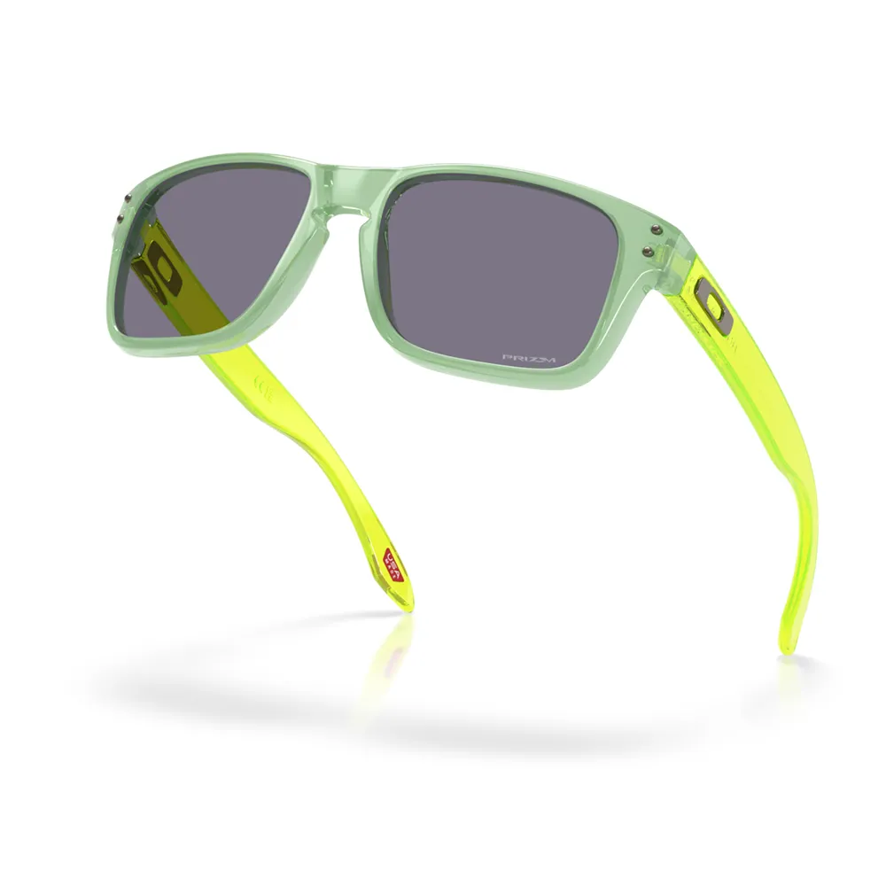 Купить Oakley OJ9014-0550-50 Солнцезащитные очки Holbrook xxs Бесцветный Trans Jade Prizm Grey/CAT3 7ft.ru в интернет магазине Семь Футов