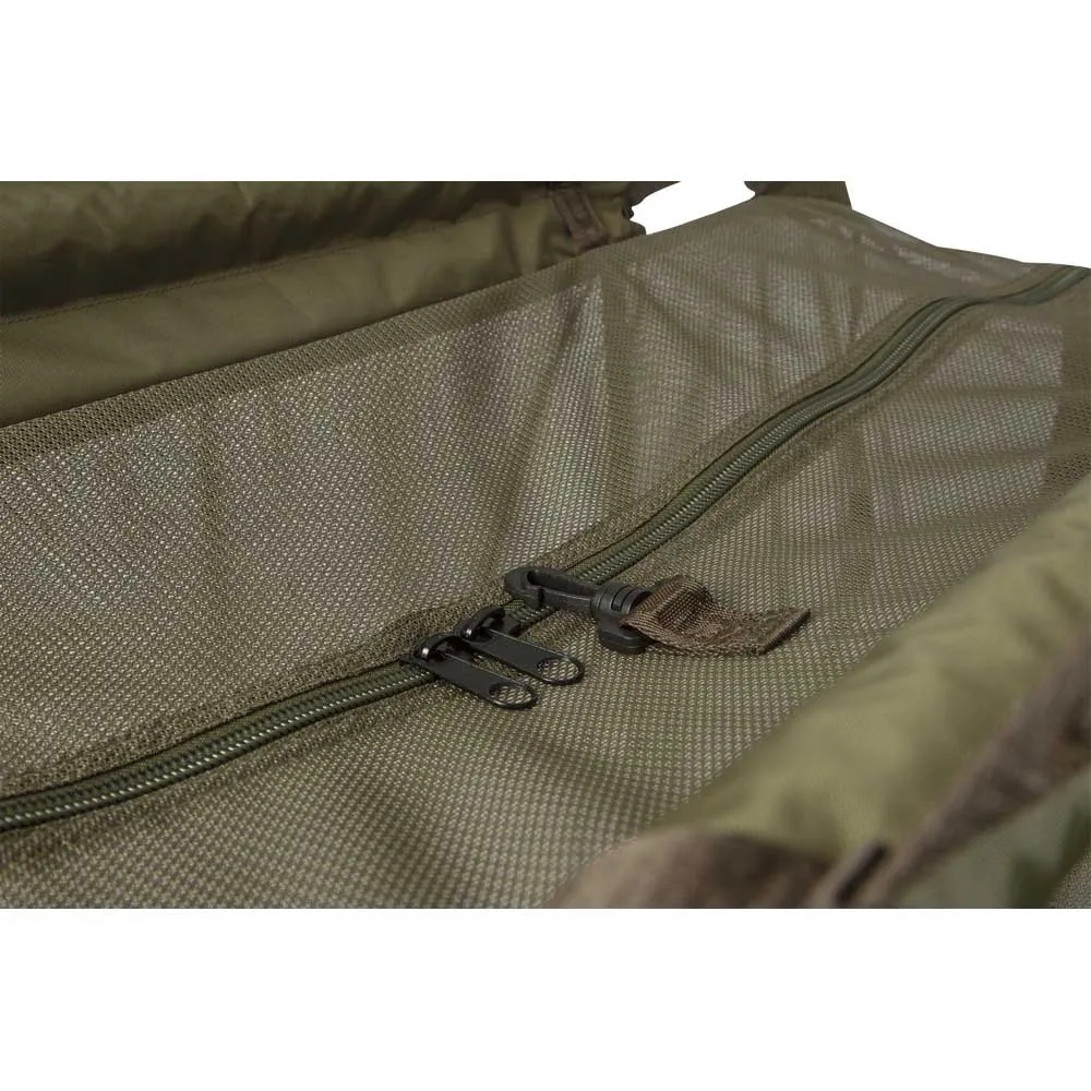 Купить Avid carp a0550028 удерживающий строп Revolve Green 110x17x50 106 x 55 x 48 cm 7ft.ru в интернет магазине Семь Футов