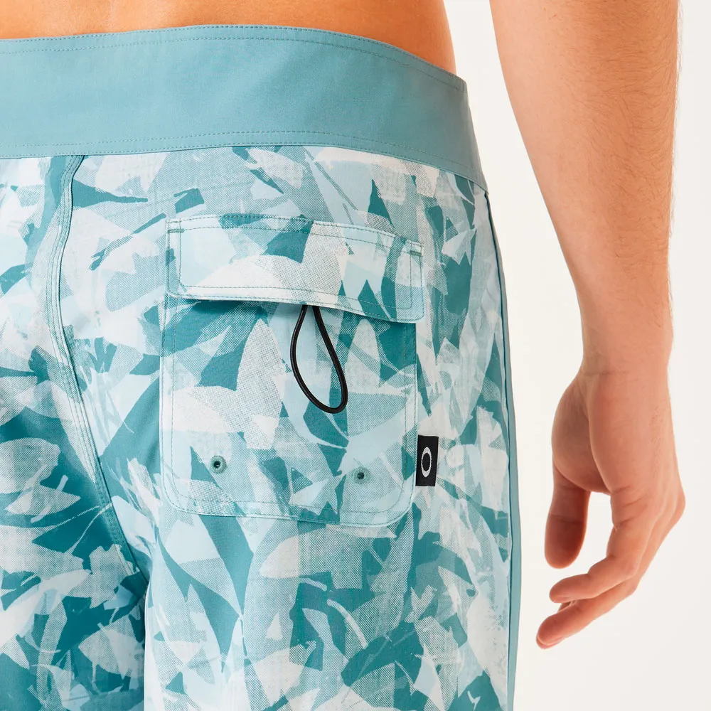 Купить Oakley foa405404-6zh-40 плавательные шорты Session rc 19´´ boardshort Camo Palm Pacific 20x17x4 7ft.ru в интернет магазине Семь Футов