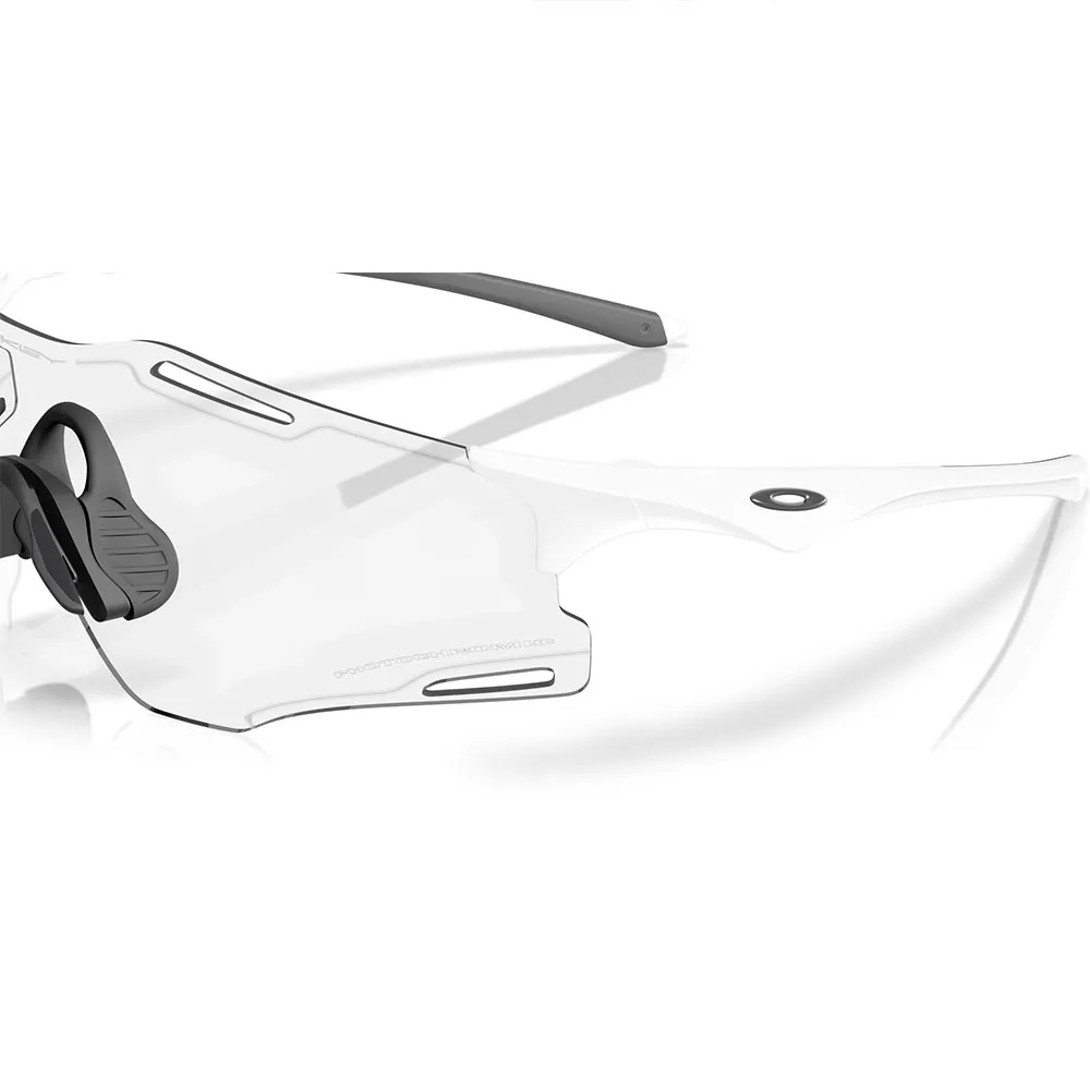 Купить Oakley OO9512-0139 Фотохромные солнцезащитные очки Cybr zero Matte White Clear Photochromic Black/CAT0-3 7ft.ru в интернет магазине Семь Футов