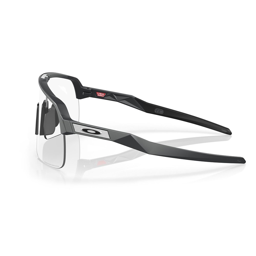 Купить Oakley OO9463-4539 Sutro Lite Солнцезащитные Очки Фотохромные Matte Carbon Clear Photochromic/CAT1-2 7ft.ru в интернет магазине Семь Футов