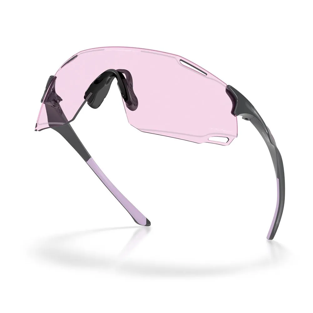 Купить Oakley OO9513-0439 Солнцезащитные очки Cybr dyno Розовый Polished Carbon Prizm Low Light/CAT1 7ft.ru в интернет магазине Семь Футов