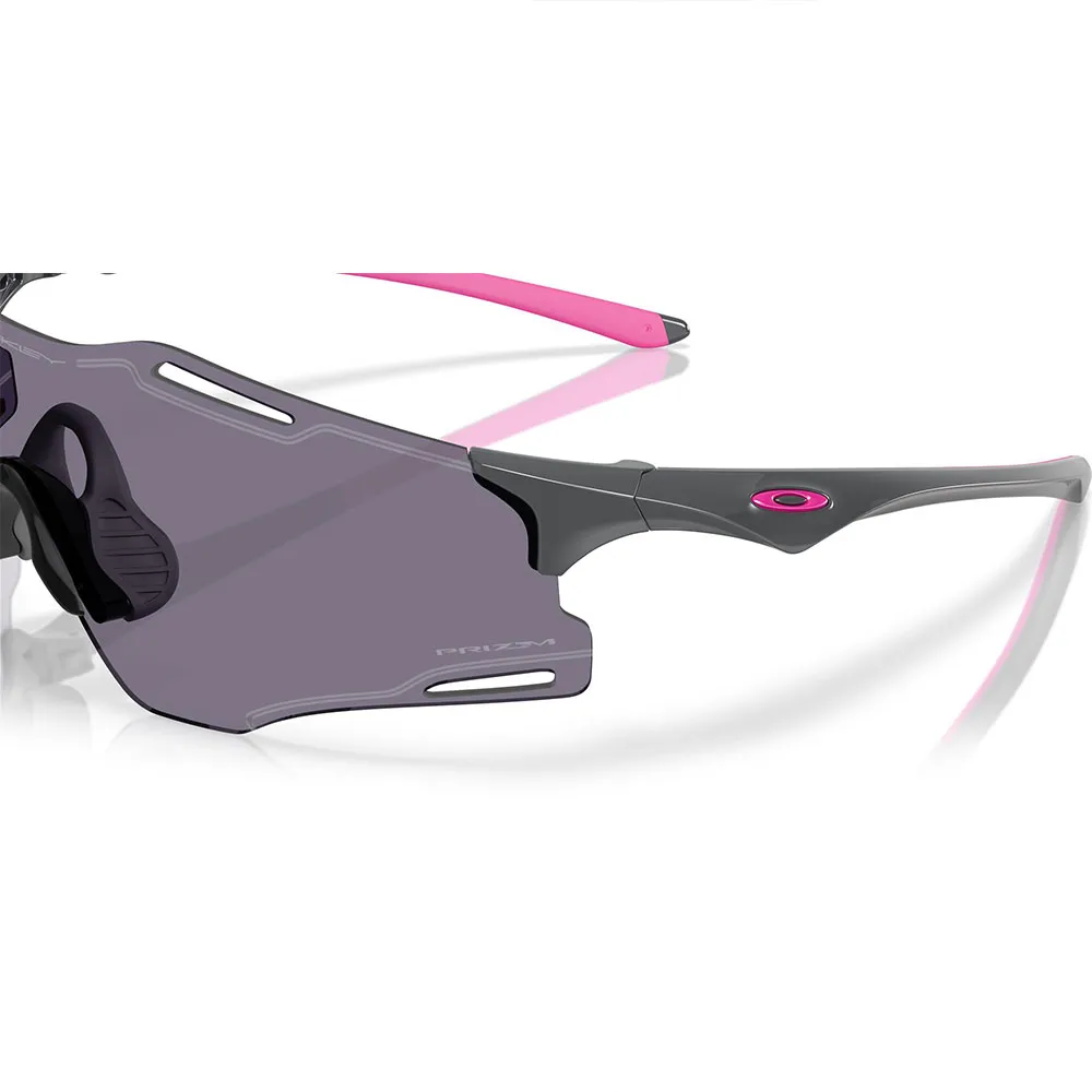 Купить Oakley OO9512-0539 Солнцезащитные очки Cybr zero Polished Carbon Prizm Grey/CAT3 7ft.ru в интернет магазине Семь Футов