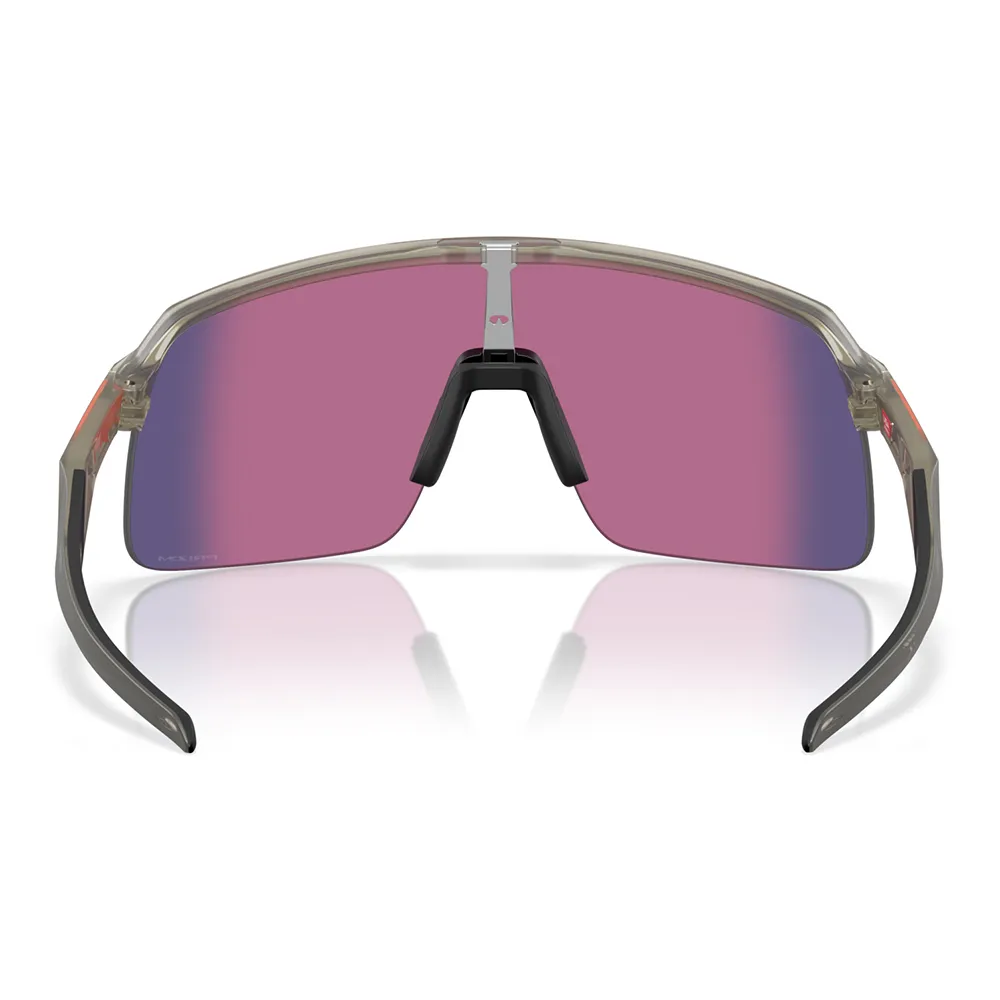 Купить Oakley OO9463-6839-0 Солнцезащитные очки Sutro lite Золотистый Matte Grey Ink Matte Prizm Road/CAT3 7ft.ru в интернет магазине Семь Футов