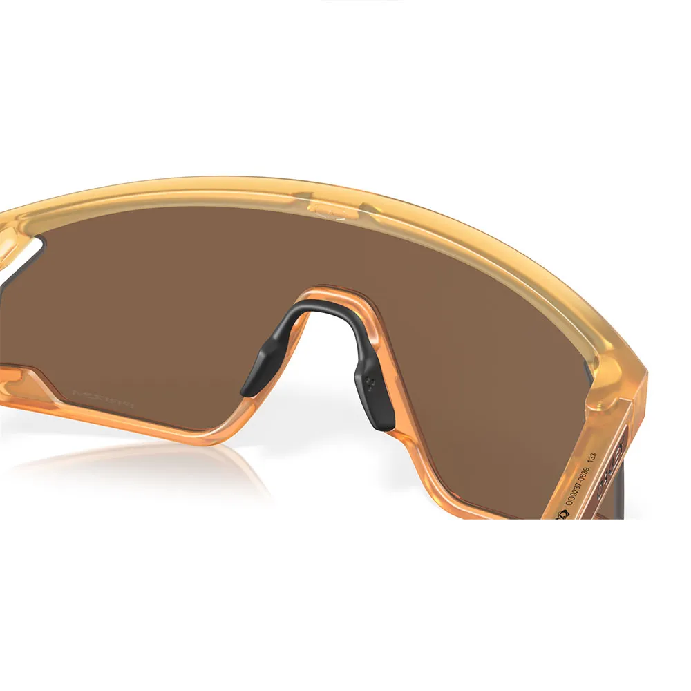 Купить Oakley oo9237-0639 Солнцезащитные очки Bxtr metal Matte Trans Light Curry 20x10x10 Prizm Bronze/CAT3 7ft.ru в интернет магазине Семь Футов