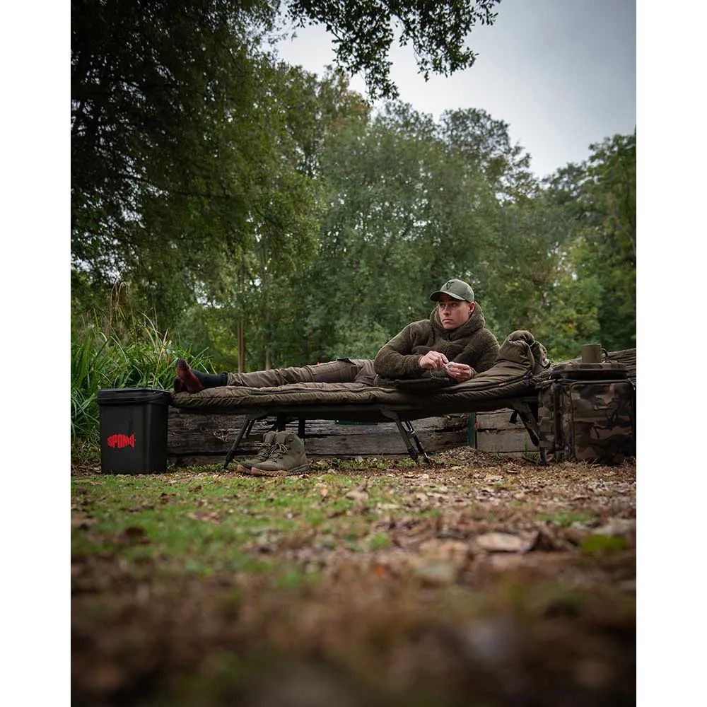 Купить Fox international cbc127 Раскладушка для Карпфишинга Duralite+All Season System Camo 100x75x20 7ft.ru в интернет магазине Семь Футов