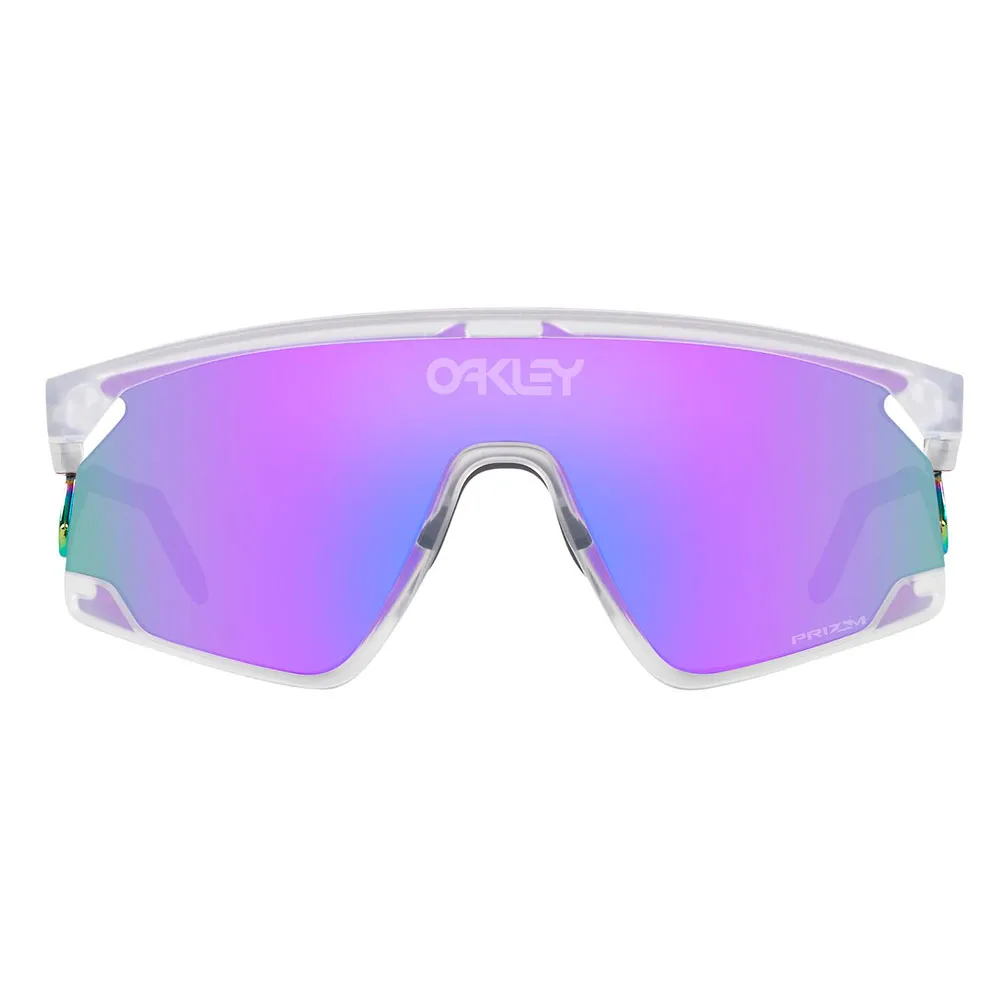 Купить Oakley OO9237-0239 Солнцезащитные очки BXTR Metal Prizm Бесцветный Matte Clear Prizm Violet/CAT3 7ft.ru в интернет магазине Семь Футов
