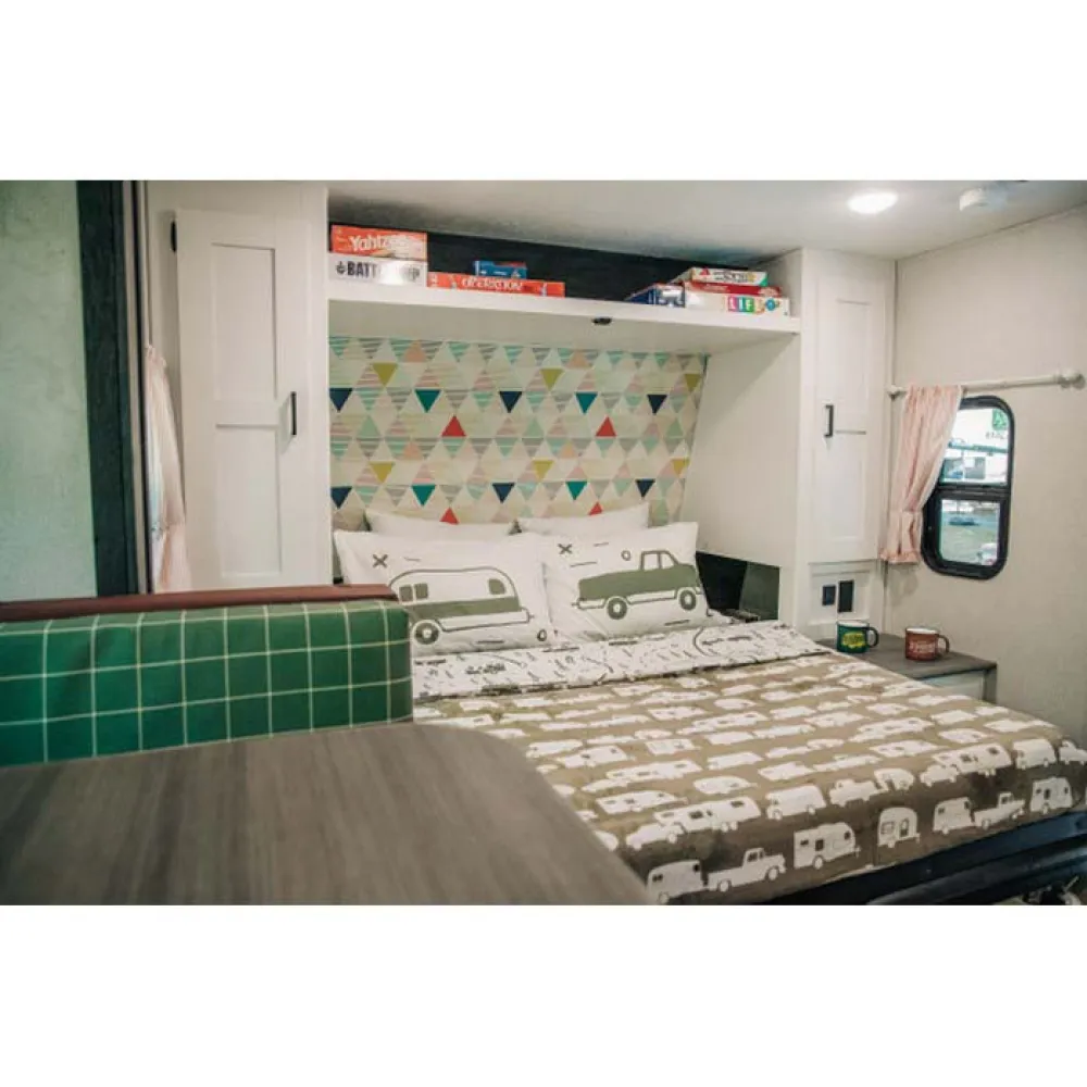 Купить Camco 17-53476 простыня Short Queen  Green Map 7ft.ru в интернет магазине Семь Футов