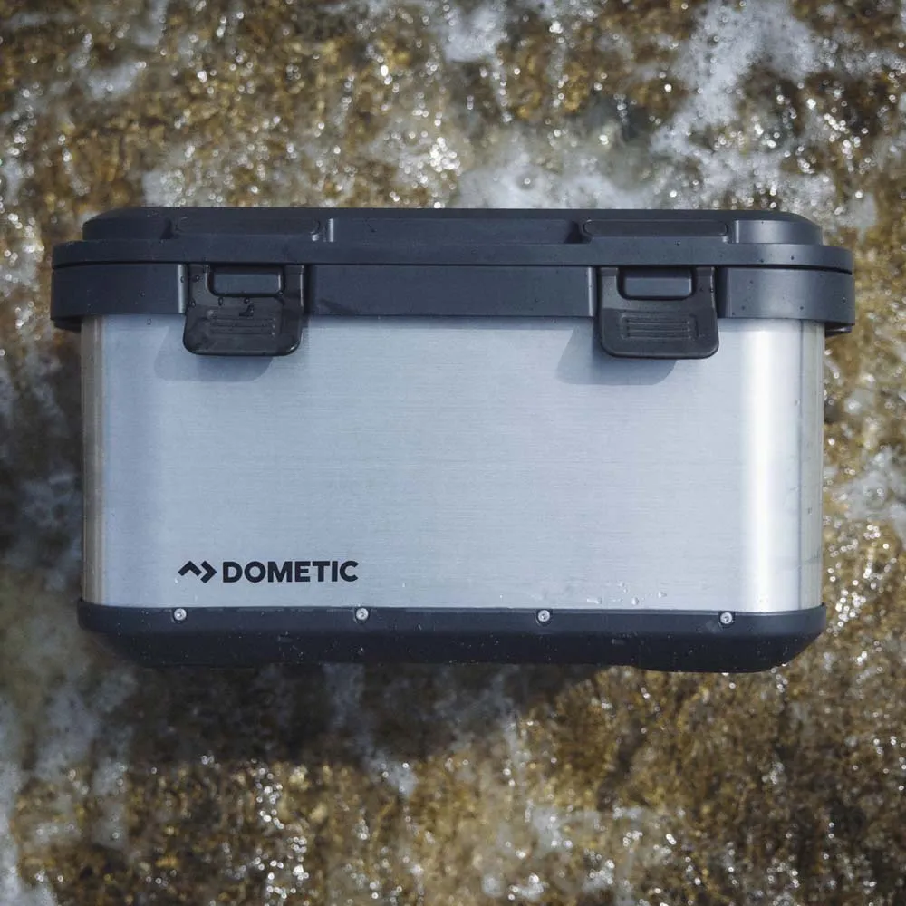 Купить Dometic 9600051031 коробка Go Hard Storage 50L Серебристый Silver / Black 7ft.ru в интернет магазине Семь Футов