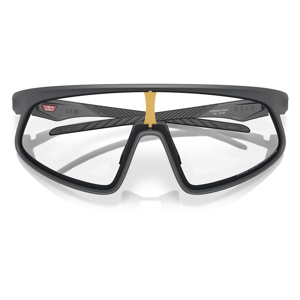 Купить Oakley OO9484-0649-0 Фотохромные солнцезащитные очки Rslv Серебристый Matte Carbon Photochromic/CAT1-2 7ft.ru в интернет магазине Семь Футов