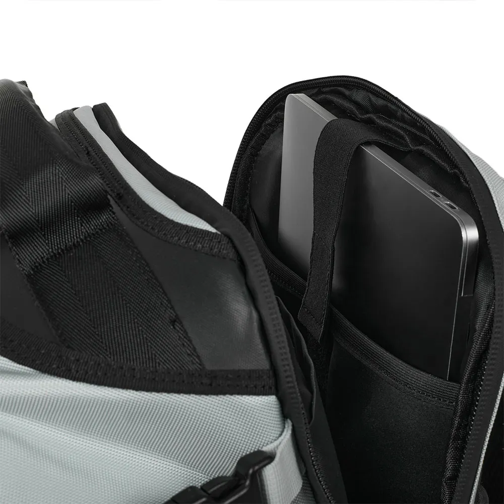 Купить Elitex training pro-45l-silver Рюкзак Pro Series 45L Silver Lima 50x35x20 7ft.ru в интернет магазине Семь Футов
