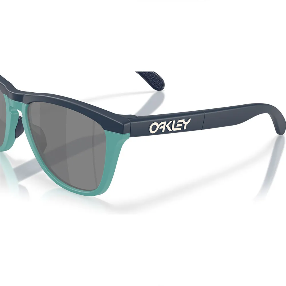 Купить Oakley OO9284-1755 Солнцезащитные очки Frogskins range Matte Abyss Prizm Black/CAT3 7ft.ru в интернет магазине Семь Футов