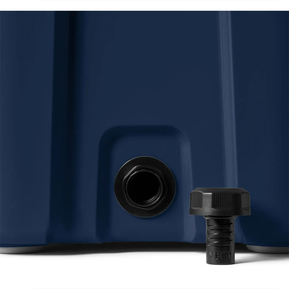 Купить Yeti 70000002590 Жесткий переносной кулер Roadie 2.0 24L Navy 52x28x38 7ft.ru в интернет магазине Семь Футов