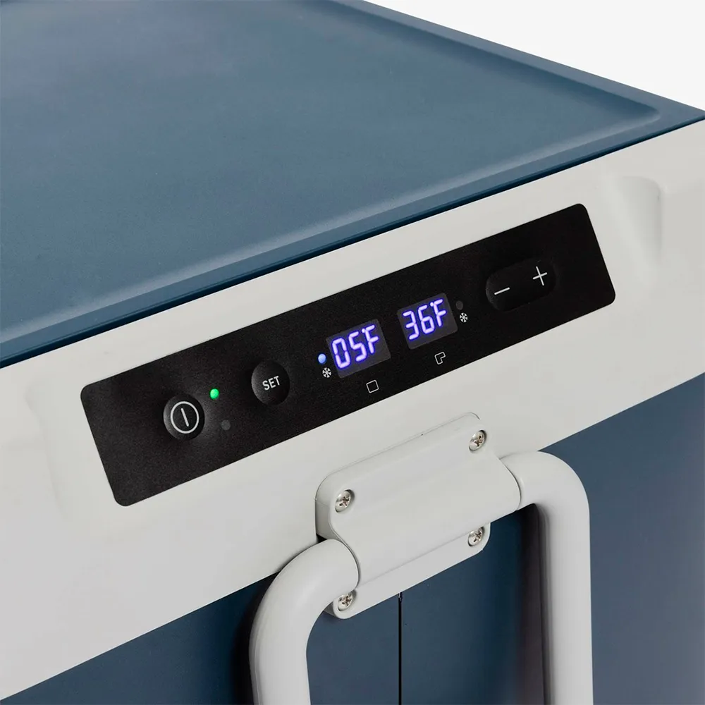 Купить Igloo coolers agdigllot0009 Жесткий переносной кулер ICF 80DZ Cool Box 83L Electric Blue / Grey 85x50x50 7ft.ru в интернет магазине Семь Футов