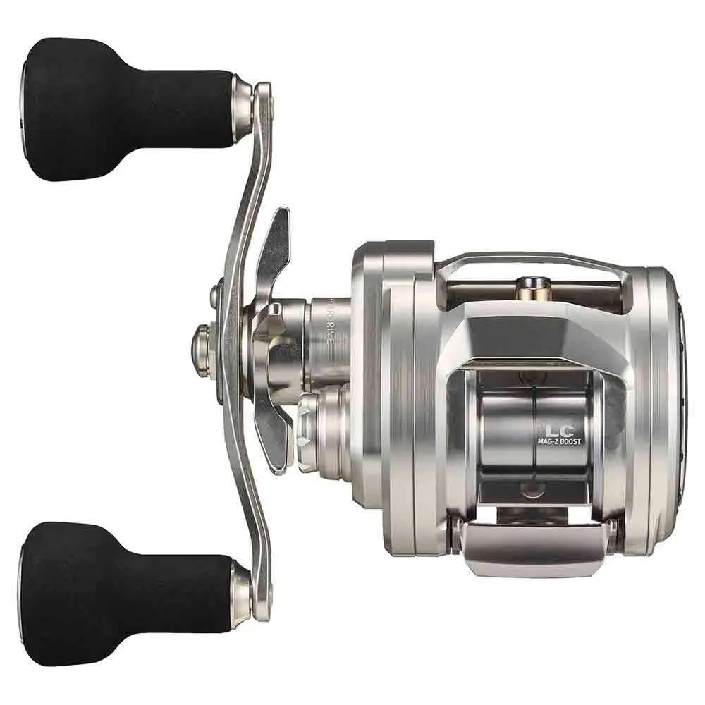 Купить Daiwa ryoga26150hl Катушка для бейткастинга Ryoga 26 150 Silver 20x15x15 Ratio 7.3:1 7ft.ru в интернет магазине Семь Футов