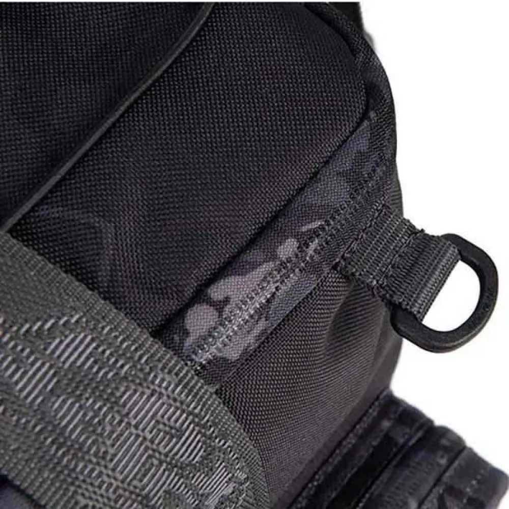 Купить Fox rage nlu151 Сумка для рыболовных снастей Camo Voyager Medium Black Camo 40x30x25 7ft.ru в интернет магазине Семь Футов